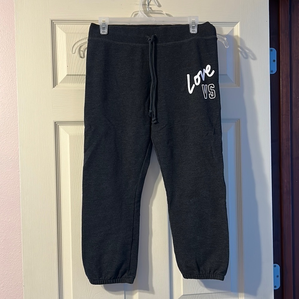 Victoria’s Secret Vintage Grey Love VS Cropped Sweatpants Small